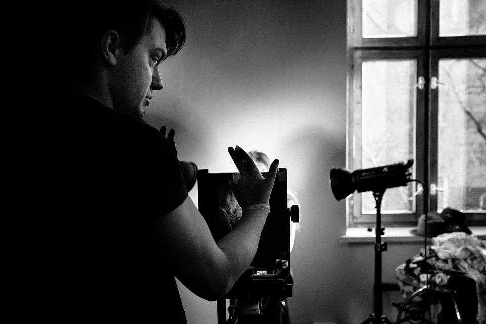 Warsztaty mokrego kolodionu Zdjęcia z warsztatów mokrego kolodionu | warsztaty-fotograficzne.org | grudzień 2013