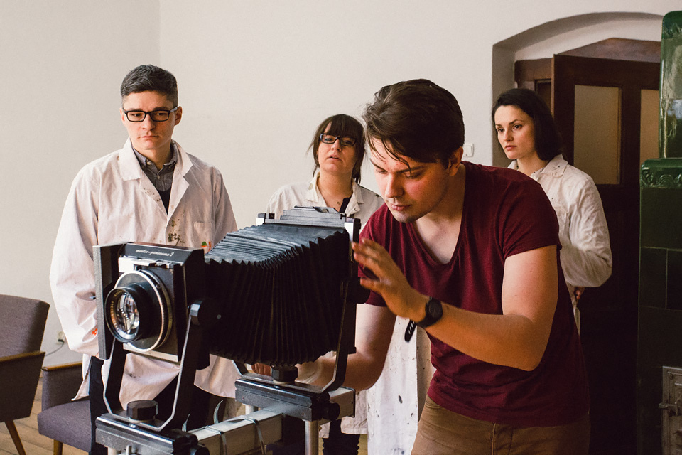 Warsztaty mokrego kolodionu Zdjęcia z warsztatów mokrego kolodionu | warsztaty-fotograficzne.org | grudzień 2013