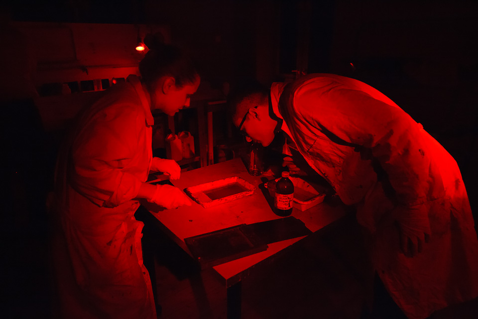 Warsztaty mokrego kolodionu Zdjęcia z warsztatów mokrego kolodionu | warsztaty-fotograficzne.org | grudzień 2013